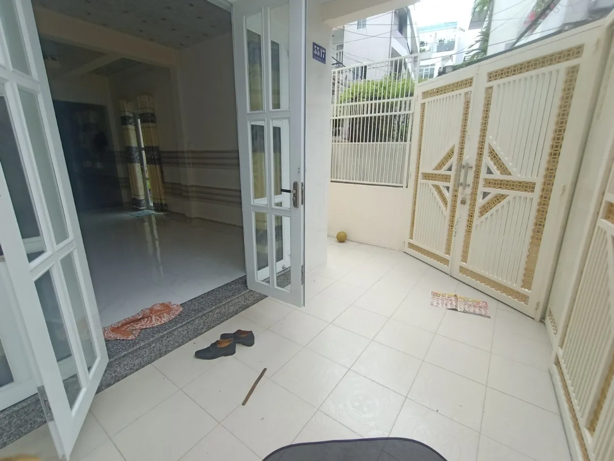 Bán nhà lô góc 3 mặt hẻm, Trần Văn Đang Quận 3, gần Ga Hòa Hưng, khu tiện ích, giá 8,5 tỷ - Ảnh chính